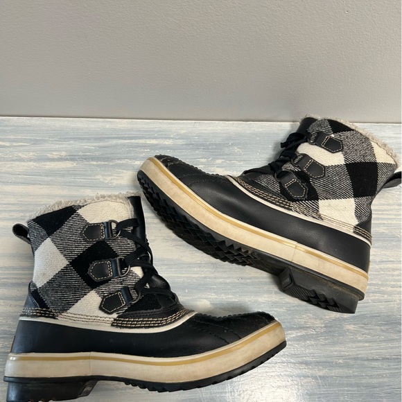Sorel Tivoli Boots waterproof black & white check with pink logo size 8 - Picture 7 of 8